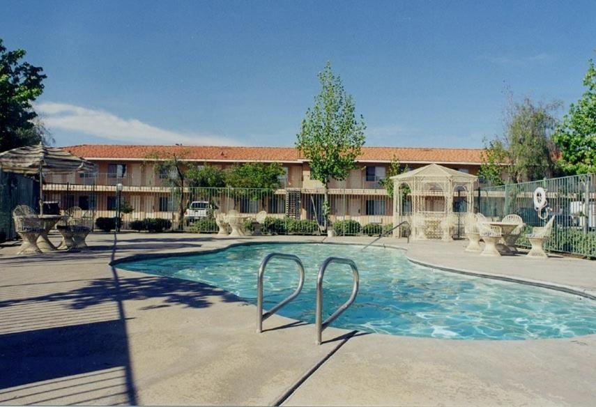 Applegate Inn Atwater Kültér fotó
