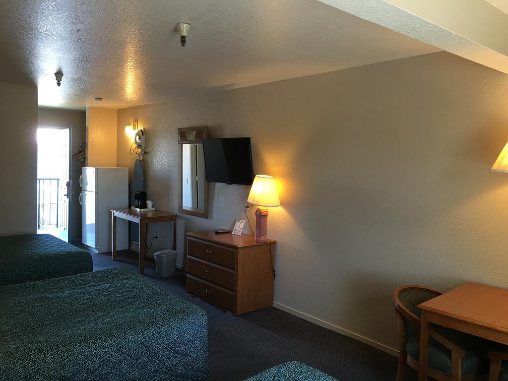 Applegate Inn Atwater Kültér fotó