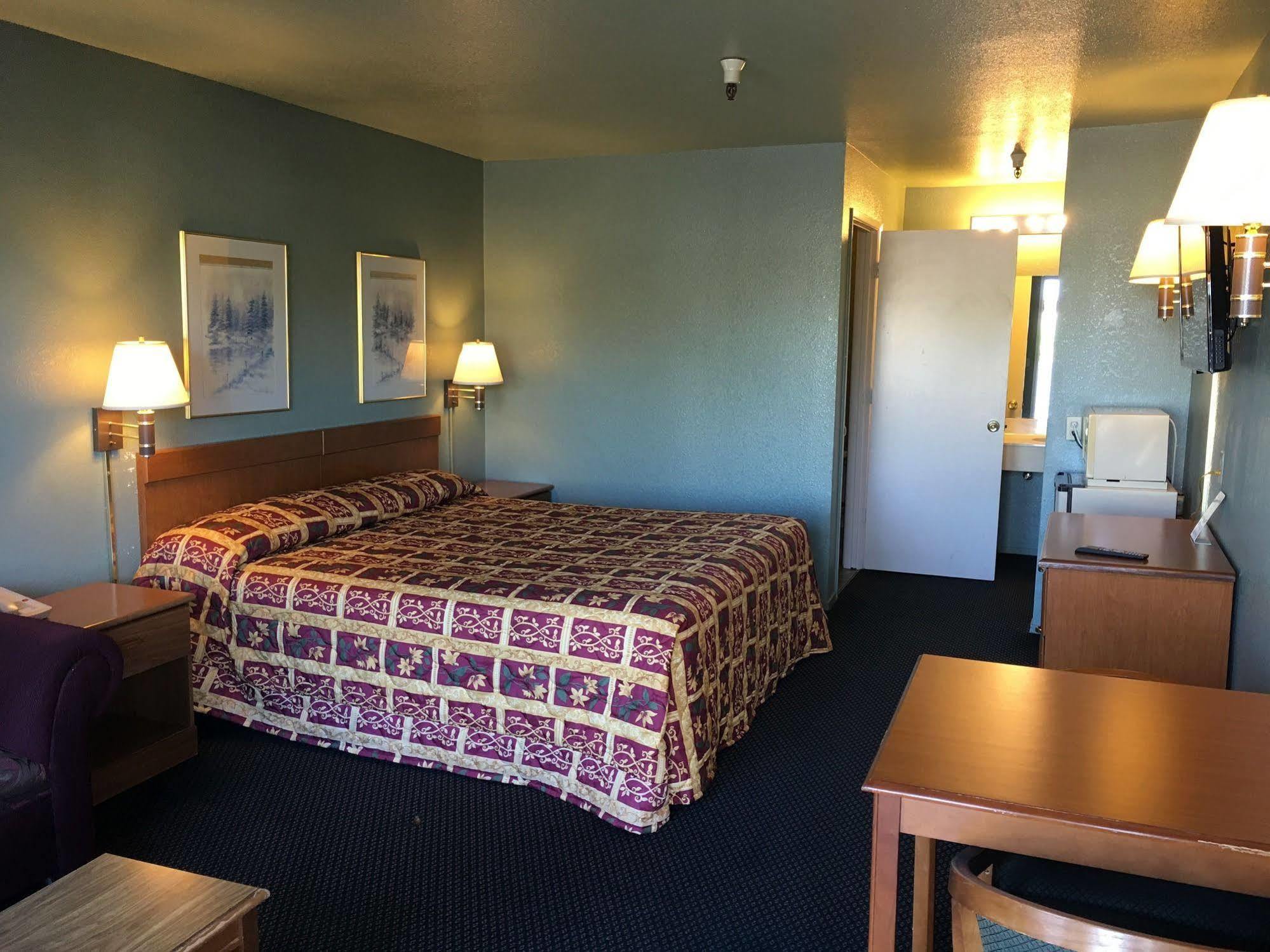 Applegate Inn Atwater Kültér fotó
