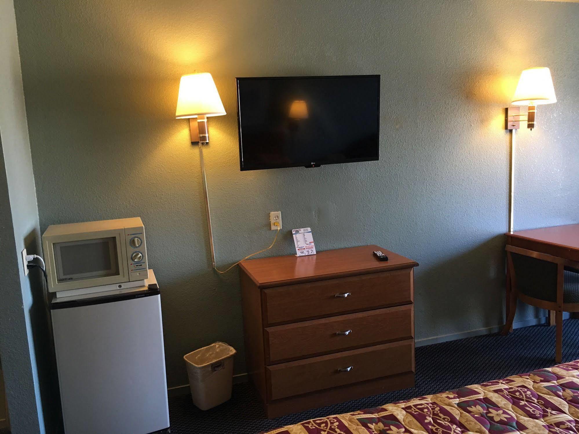 Applegate Inn Atwater Kültér fotó